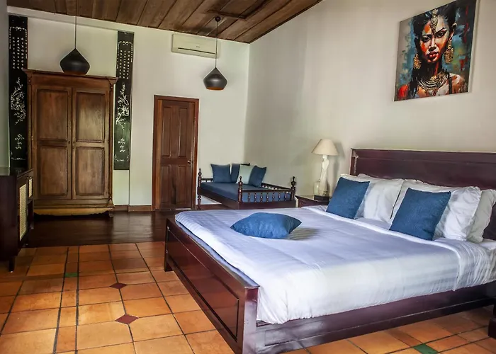 Massilia Hotel 4*